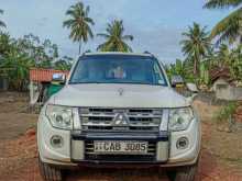 Mitsubishi Montero 2013 SUV