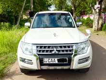 Mitsubishi Montero 2013 SUV