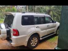 Mitsubishi Montero 2013 SUV