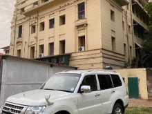 https://riyasewana.com/uploads/mitsubishi-montero-2013-2320333812182.jpg
