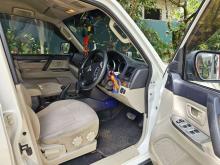 https://riyasewana.com/uploads/mitsubishi-montero-2013-271458026864.jpg