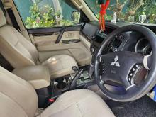 https://riyasewana.com/uploads/mitsubishi-montero-2013-271458026985.jpg