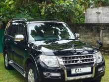 Mitsubishi Montero 2013 SUV