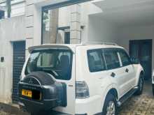 Mitsubishi Montero 2013 SUV