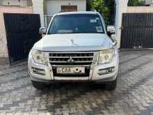 Mitsubishi Montero 2013 SUV