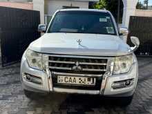Mitsubishi Montero 2013 SUV