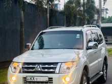 Mitsubishi Montero 2013 SUV
