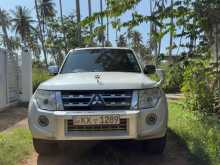 Mitsubishi Montero 2013 SUV