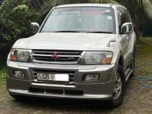 Mitsubishi Montero 2001 SUV