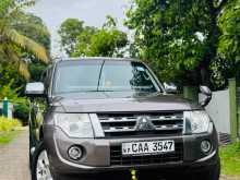 Mitsubishi Montero 2014 SUV