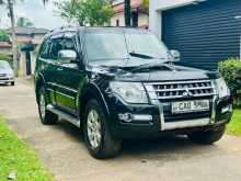 Mitsubishi Montero 2015 SUV