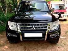 https://riyasewana.com/uploads/mitsubishi-montero-2015-2011424612242.jpg