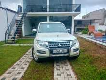 Mitsubishi Montero 2015 SUV