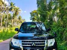 Mitsubishi Montero 2015 SUV