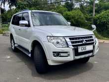 https://riyasewana.com/uploads/mitsubishi-montero-2016-259491112123.jpg