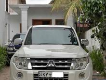 https://riyasewana.com/uploads/mitsubishi-montero-2020200024292.jpg