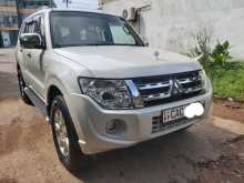 Mitsubishi MONTERO 2013 SUV