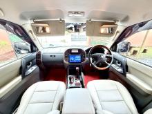 https://riyasewana.com/uploads/mitsubishi-montero-2110431217975.jpg
