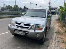 Mitsubishi Montero 2004 SUV