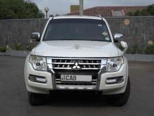 https://riyasewana.com/uploads/mitsubishi-montero-213410024975.jpg