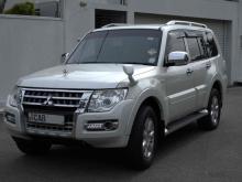 https://riyasewana.com/uploads/mitsubishi-montero-213410124926.jpg