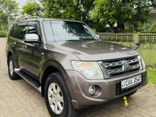 https://riyasewana.com/uploads/mitsubishi-montero-217261317895.jpg