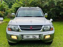 Mitsubishi Montero 2000 SUV