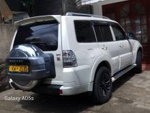 https://riyasewana.com/uploads/mitsubishi-montero-220190417505.jpg
