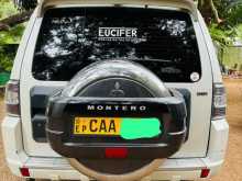 https://riyasewana.com/uploads/mitsubishi-montero-221031194633.jpg