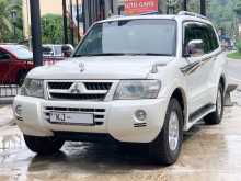 https://riyasewana.com/uploads/mitsubishi-montero-2210320833.jpg