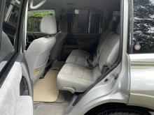 https://riyasewana.com/uploads/mitsubishi-montero-2212371917135.jpg