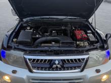 https://riyasewana.com/uploads/mitsubishi-montero-221325817435.jpg