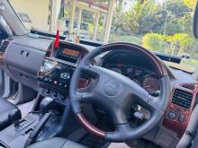 https://riyasewana.com/uploads/mitsubishi-montero-22201617123.jpg