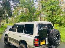 https://riyasewana.com/uploads/mitsubishi-montero-222142194882.jpg