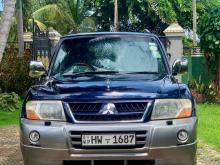Mitsubishi Montero V6 2002 SUV