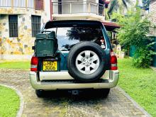 https://riyasewana.com/uploads/mitsubishi-montero-2413392317776.jpg