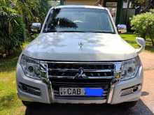 Mitsubishi MONTERO 2013 SUV