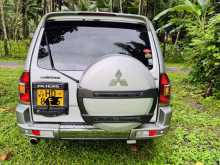 https://riyasewana.com/uploads/mitsubishi-montero-249271822092.jpg