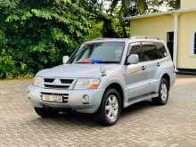 Mitsubishi Montero 2004 SUV