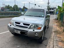 Mitsubishi Montero 2004 SUV