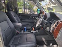 https://riyasewana.com/uploads/mitsubishi-montero-261622546405.jpg