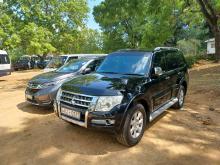 Mitsubishi Montero 2010 SUV