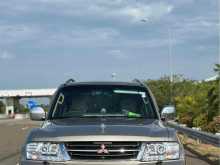 Mitsubishi Montero 2002 SUV
