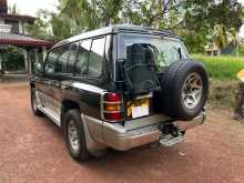 Mitsubishi MONTERO 1998 SUV