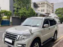 https://riyasewana.com/uploads/mitsubishi-montero-2883010312.jpg
