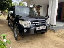 https://riyasewana.com/uploads/mitsubishi-montero-29802016106.jpg