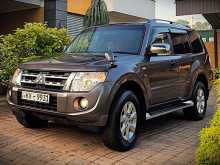Mitsubishi Montero 3.2 L- 4M 41 2013 SUV
