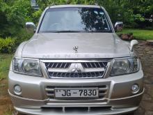 Mitsubishi Montero 2004 SUV
