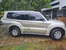 https://riyasewana.com/uploads/mitsubishi-montero-3010511917833.jpg