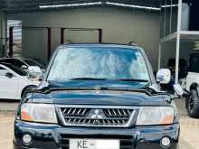 Mitsubishi Montero 2006 SUV